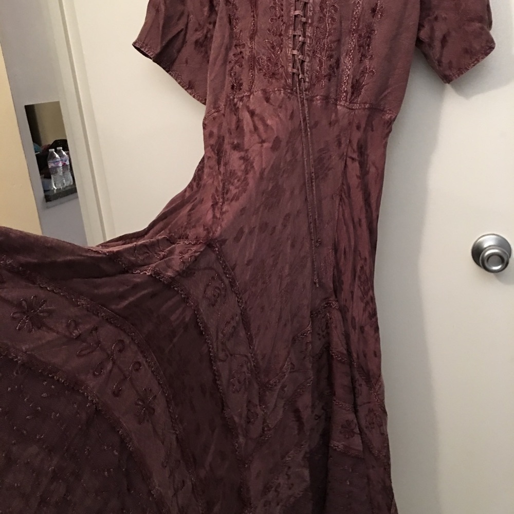 Dress - Picture 2 of 6